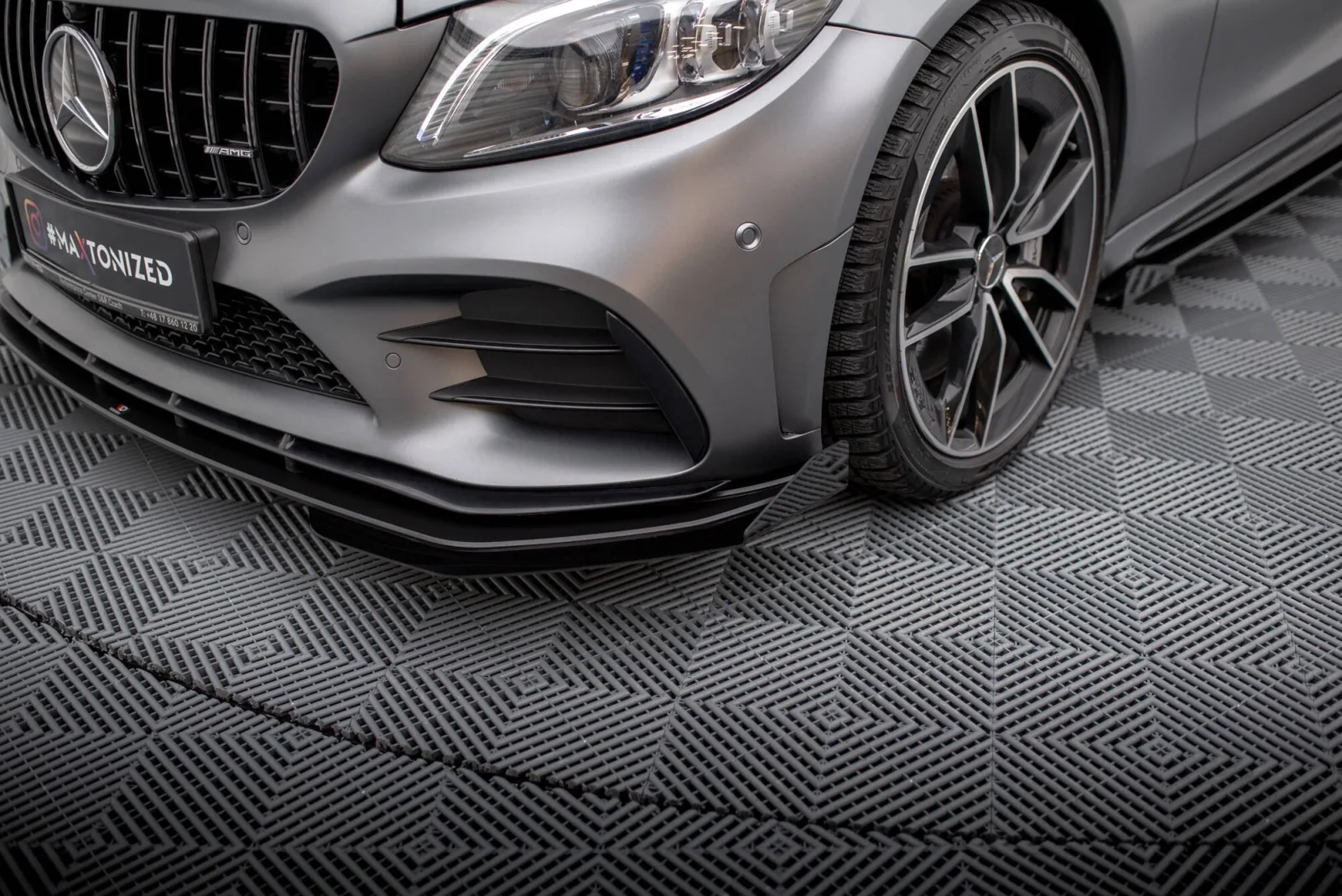 Front Flaps compatible with Mercedes-AMG C43 Coupe / Cabrio C205 Facelift / A205 Facelift