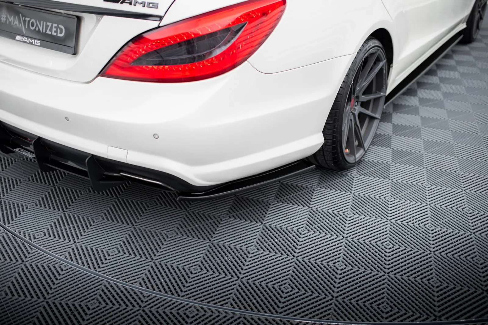 Rear Side Splitters compatible with Mercedes-Benz CLS AMG-Line C218