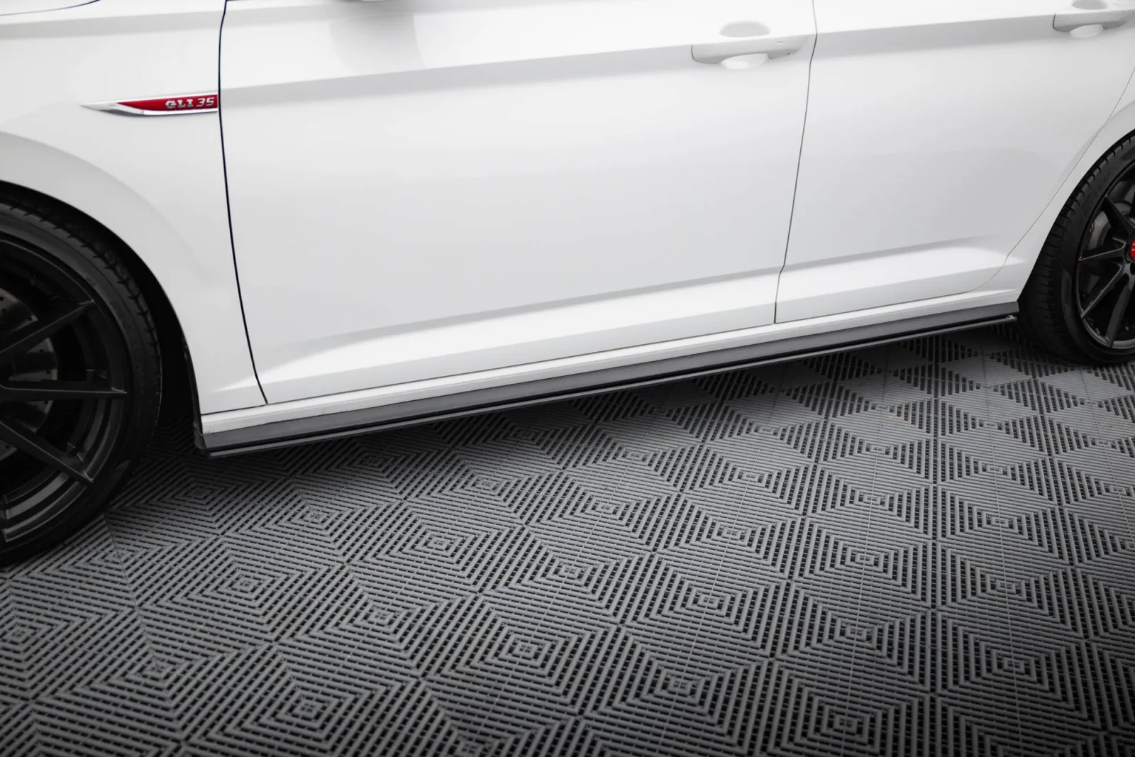Side Skirts Diffusers Street Pro compatible with Volkswagen Jetta GLI Mk7