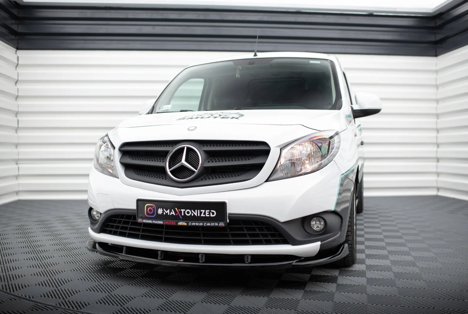 Front Splitter compatible with Mercedes-Benz Citan W415