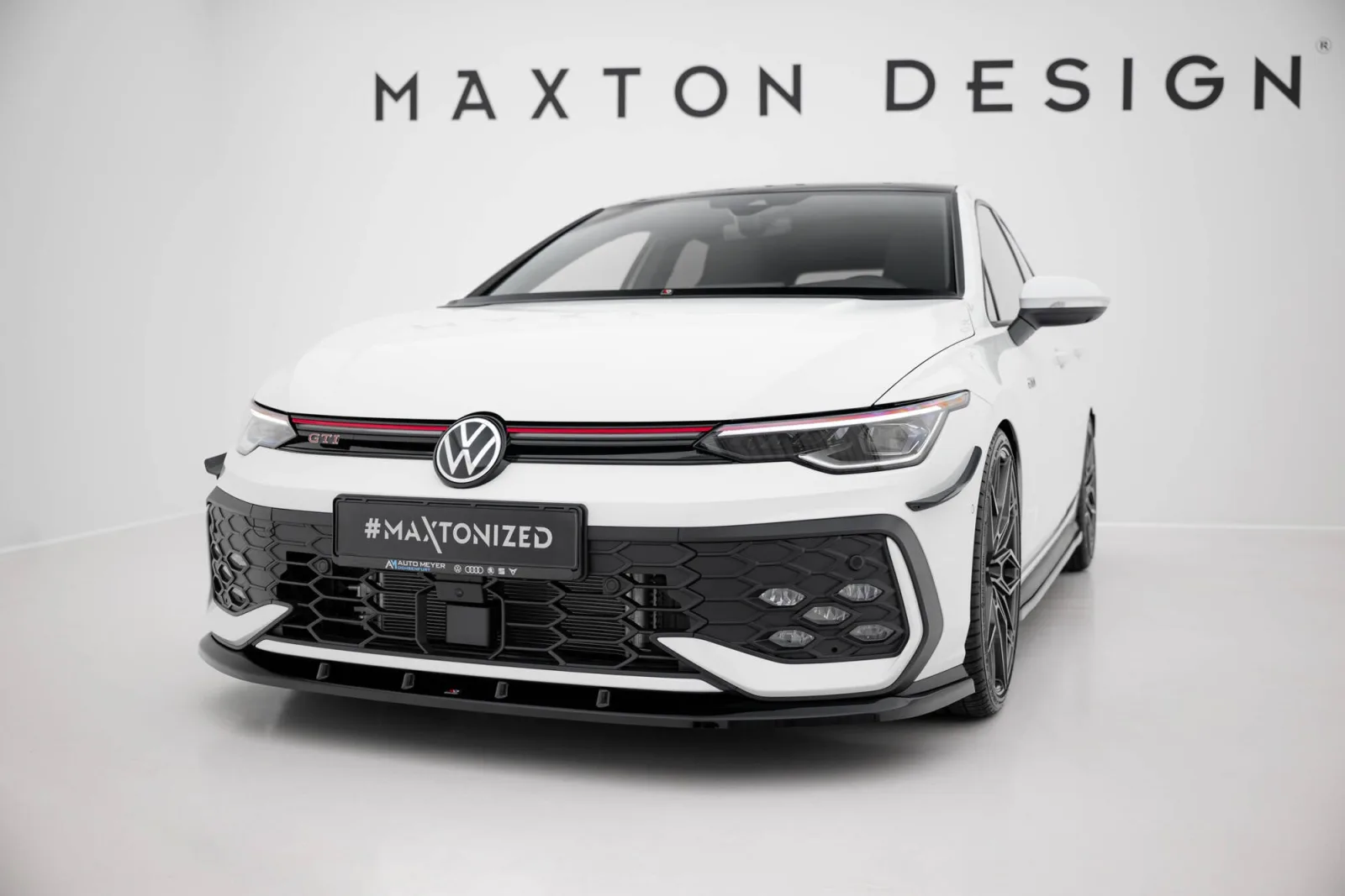 Front Splitter V.5 compatible with Volkswagen Golf GTI / GTE / R-Line Mk8 Facelift