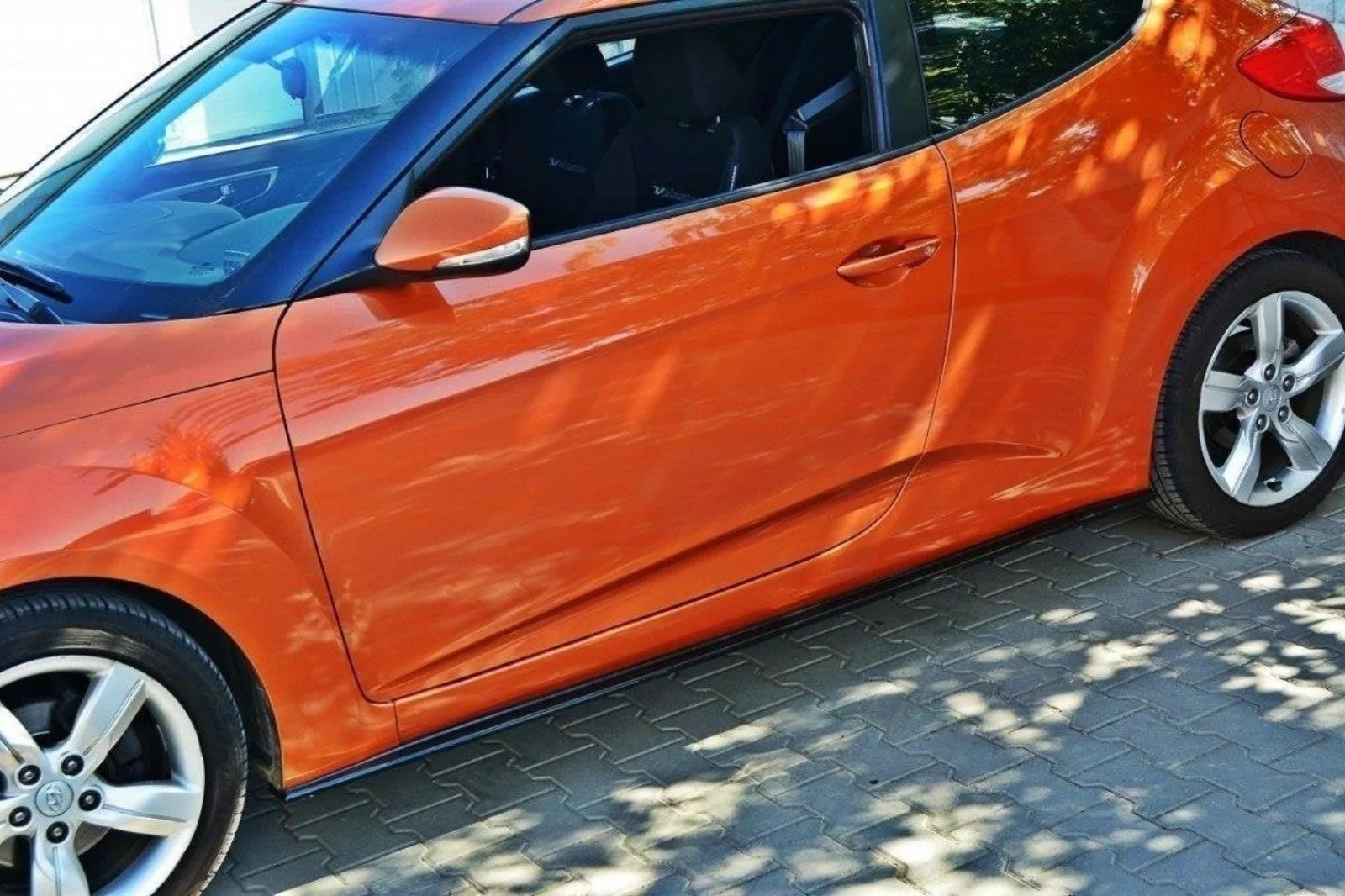 Side Skirts Diffusers compatible with Hyundai Veloster
