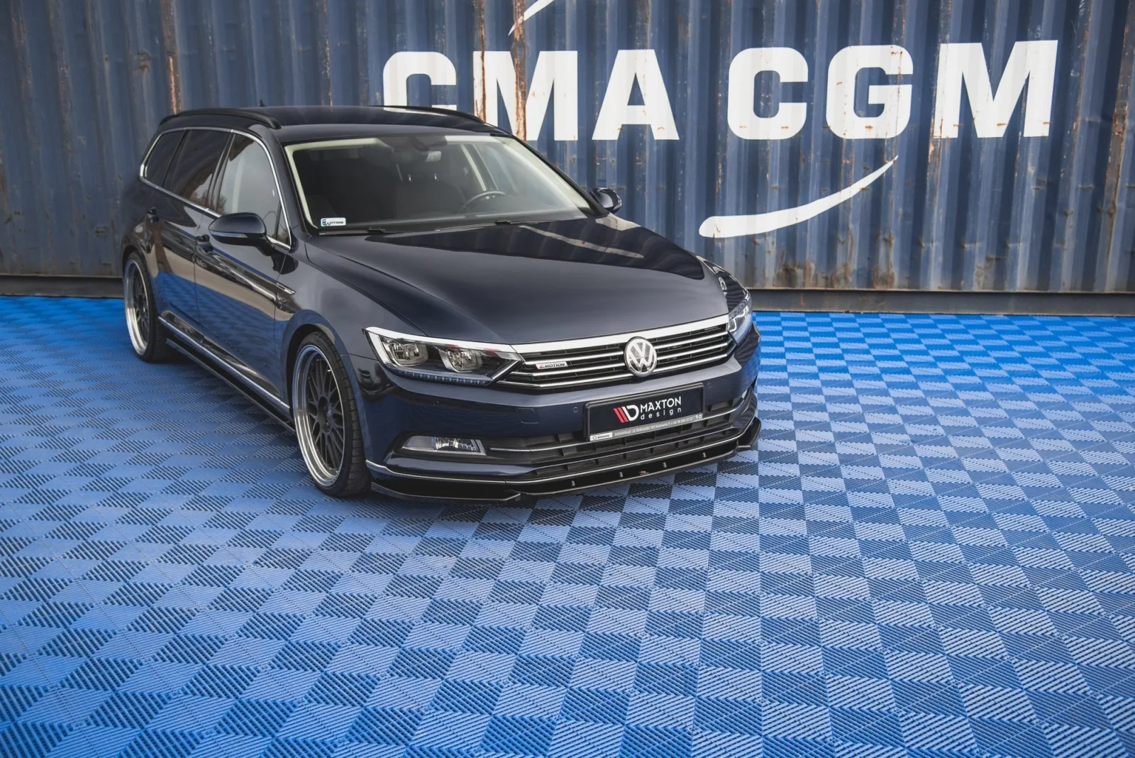 Front Splitter V.1 compatible with Volkswagen Passat B8