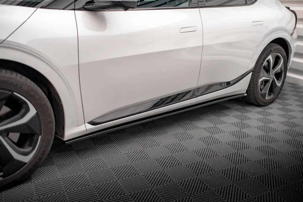 Side Skirts Diffusers compatible with Kia EV6 GT-Line Mk1