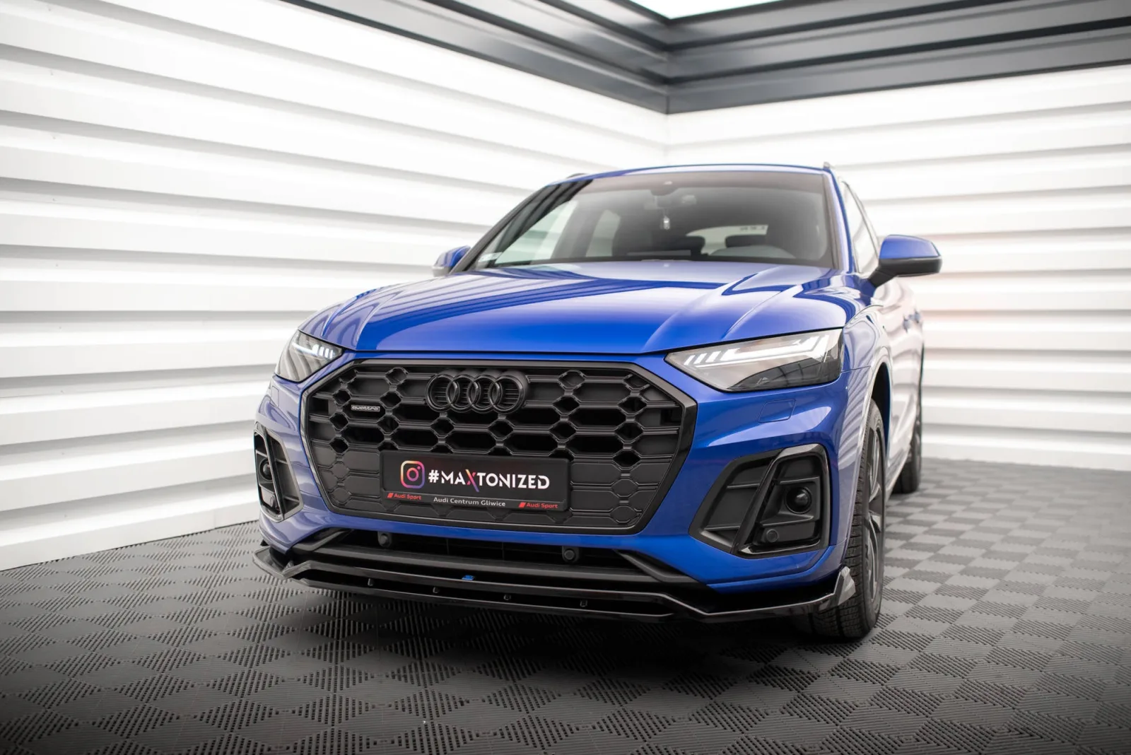 Front Splitter V.1 compatible with Audi SQ5 / Q5 S-Line SUV / Sportback Mk2 Facelift