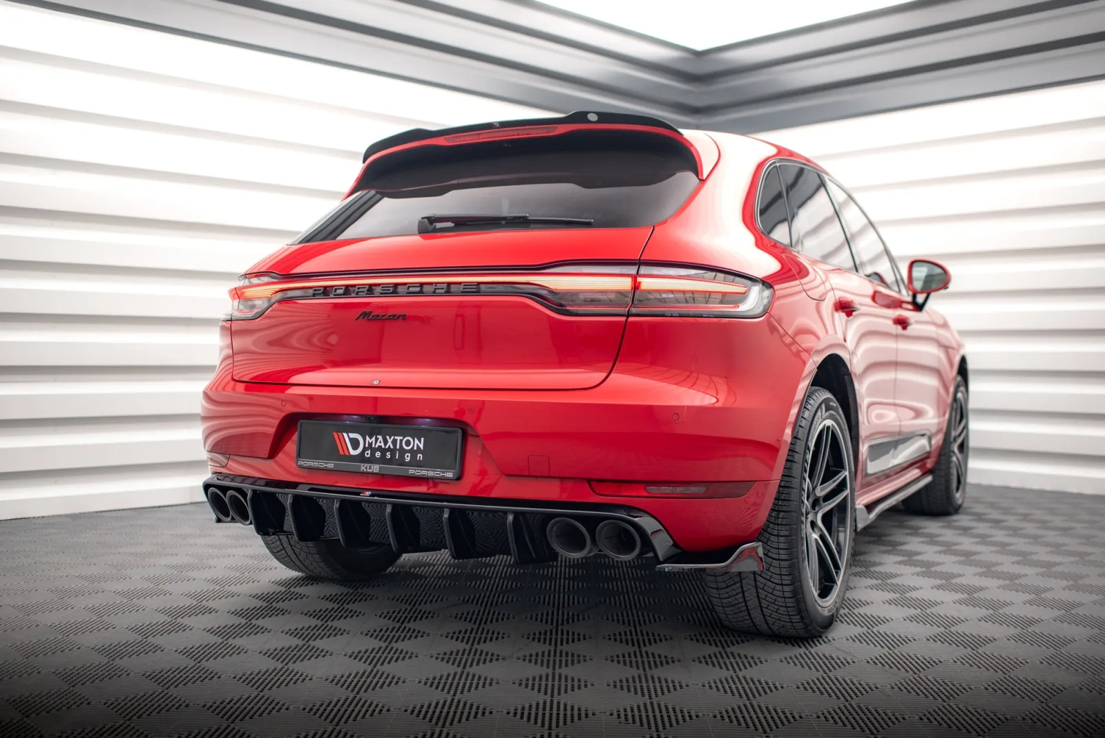 Rear Valance compatible with Porsche Macan GTS / Sport Design Mk1 Facelift