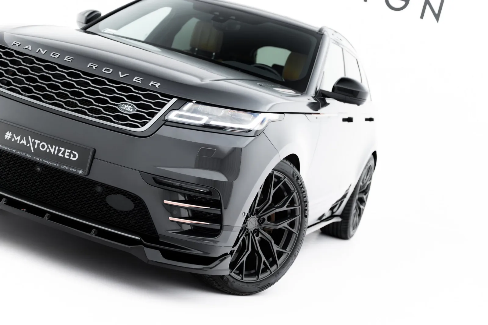 Front Splitter compatible with Land Rover Range Rover Velar R-Dynamic Mk1