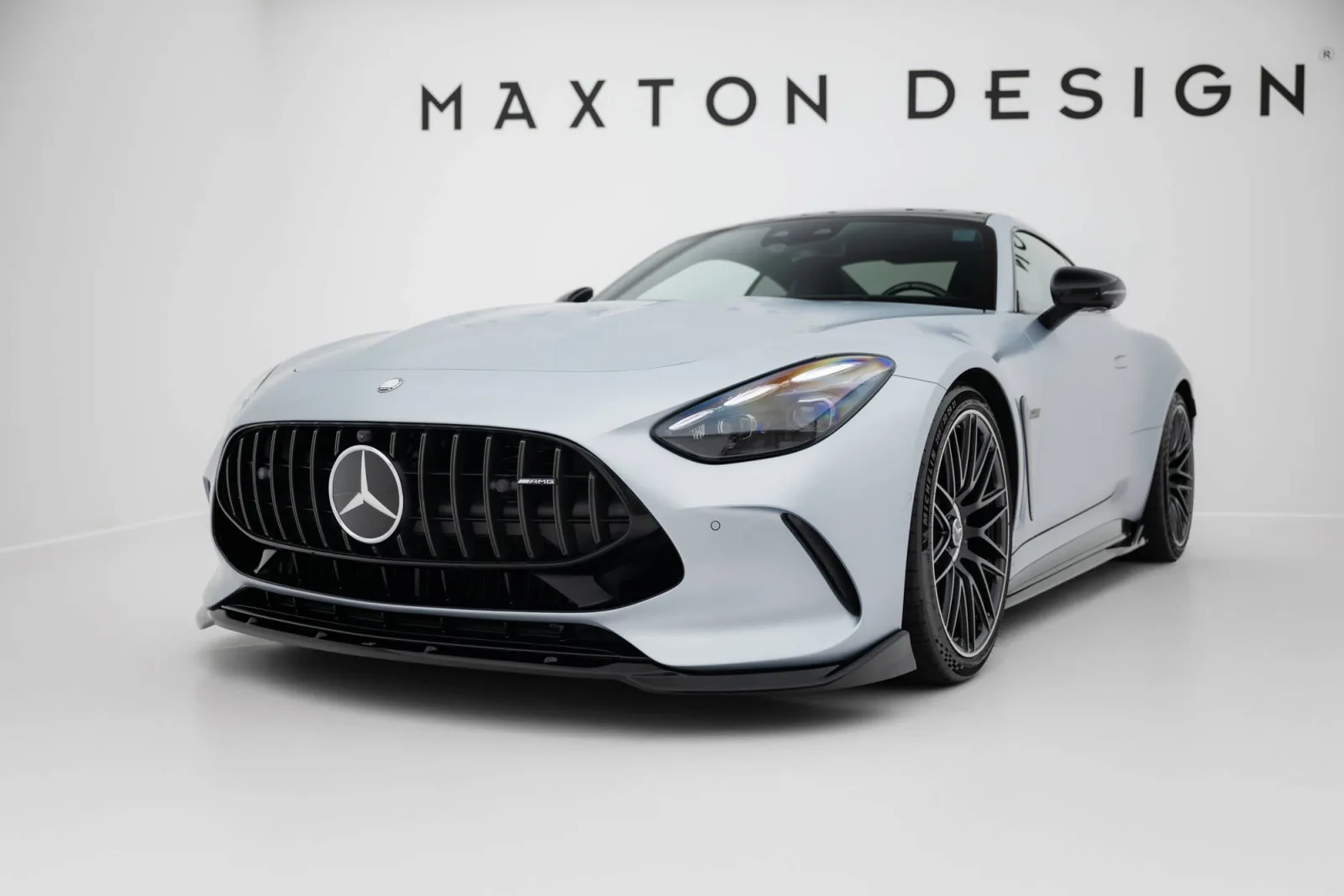 Front Splitter V.2 compatible with Mercedes-AMG GT 63 / 55 / 63 S E Performance C192