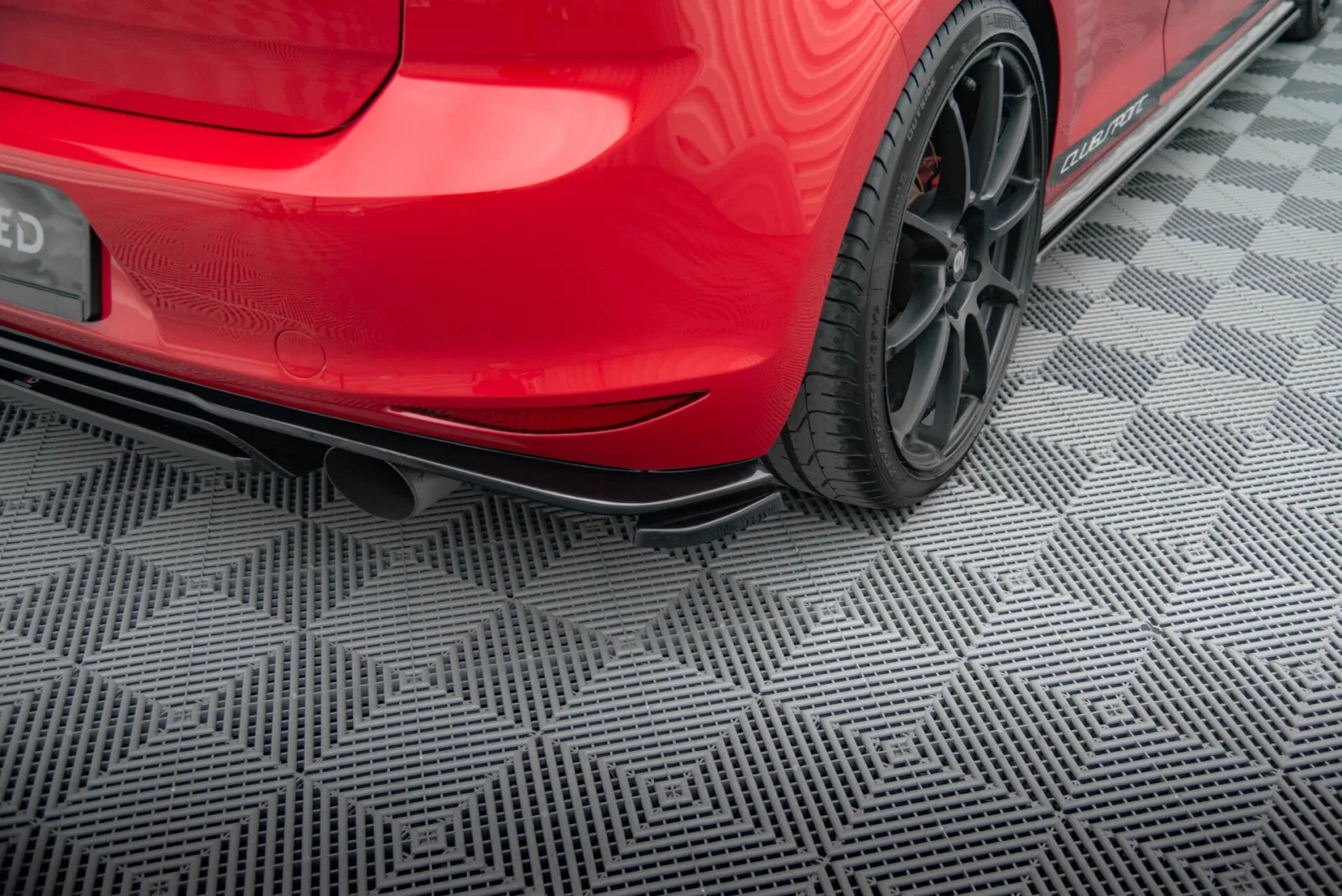 Rear Side Splitters compatible with Volkswagen Golf GTI Clubsport Mk7