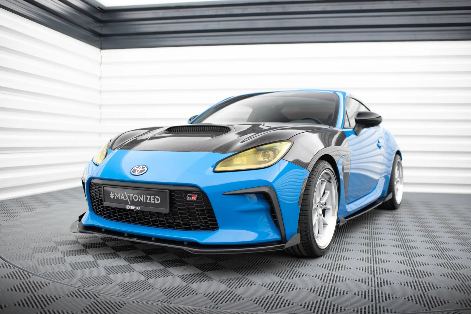 Front Splitter Street Pro V.1 + Flaps compatible with Toyota GR86 Mk1