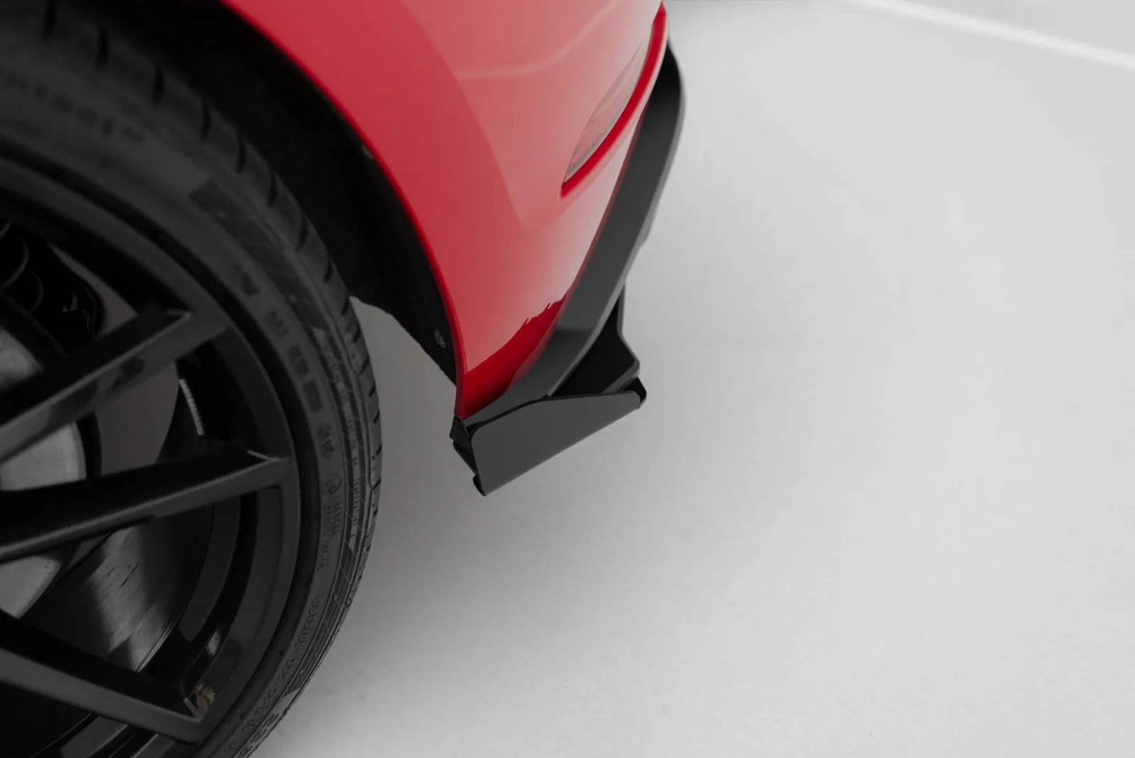 Rear Side Flaps compatible with Volkswagen Golf R Mk7 Facelift