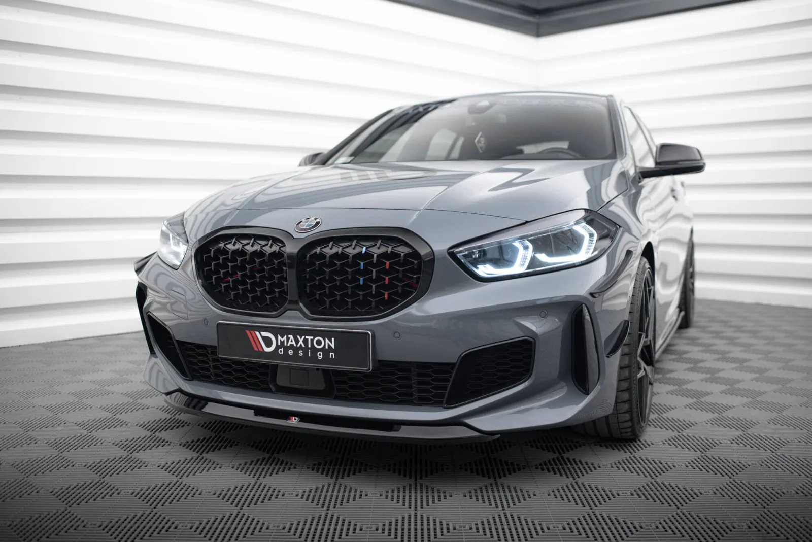Front Splitter V.2 compatible with BMW 1 M-Pack/ M135i / 128ti F40