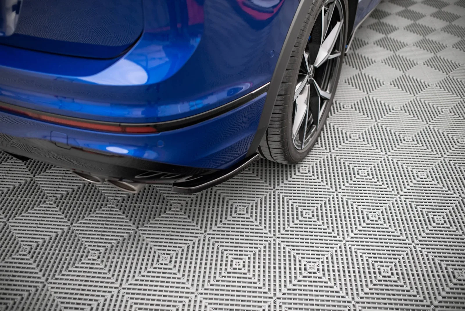 Rear Side Splitters compatible with Volkswagen Tiguan R Mk2 Facelift