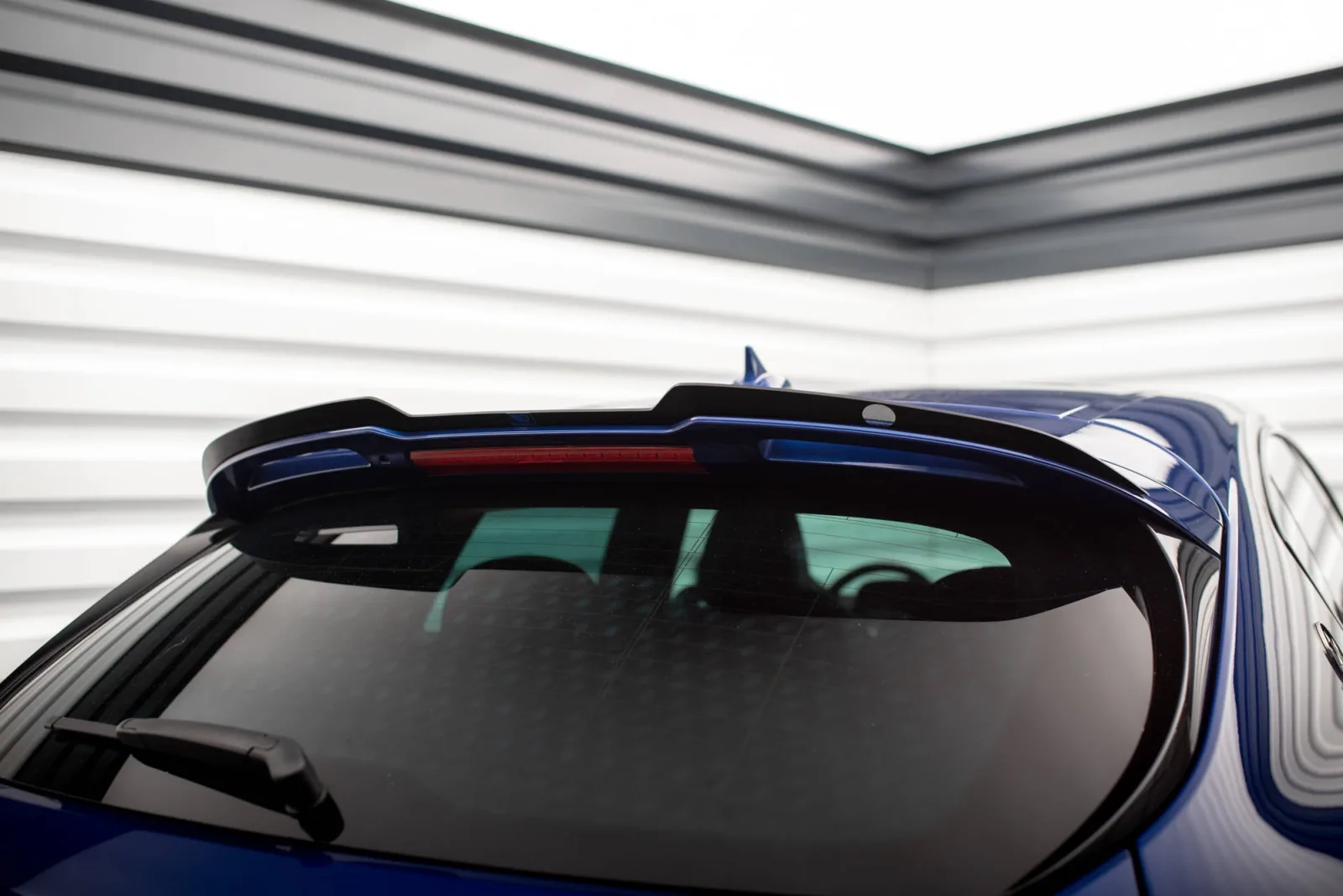 Spoiler Cap compatible with Maserati Levante Mk1