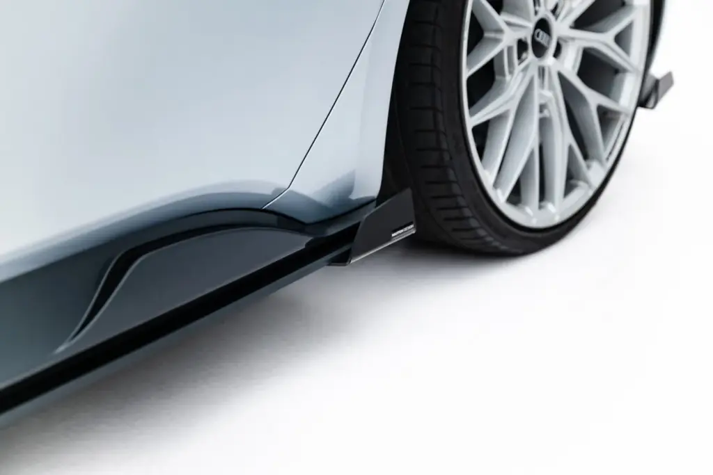 Side Flaps compatible with Cupra Born Mk1