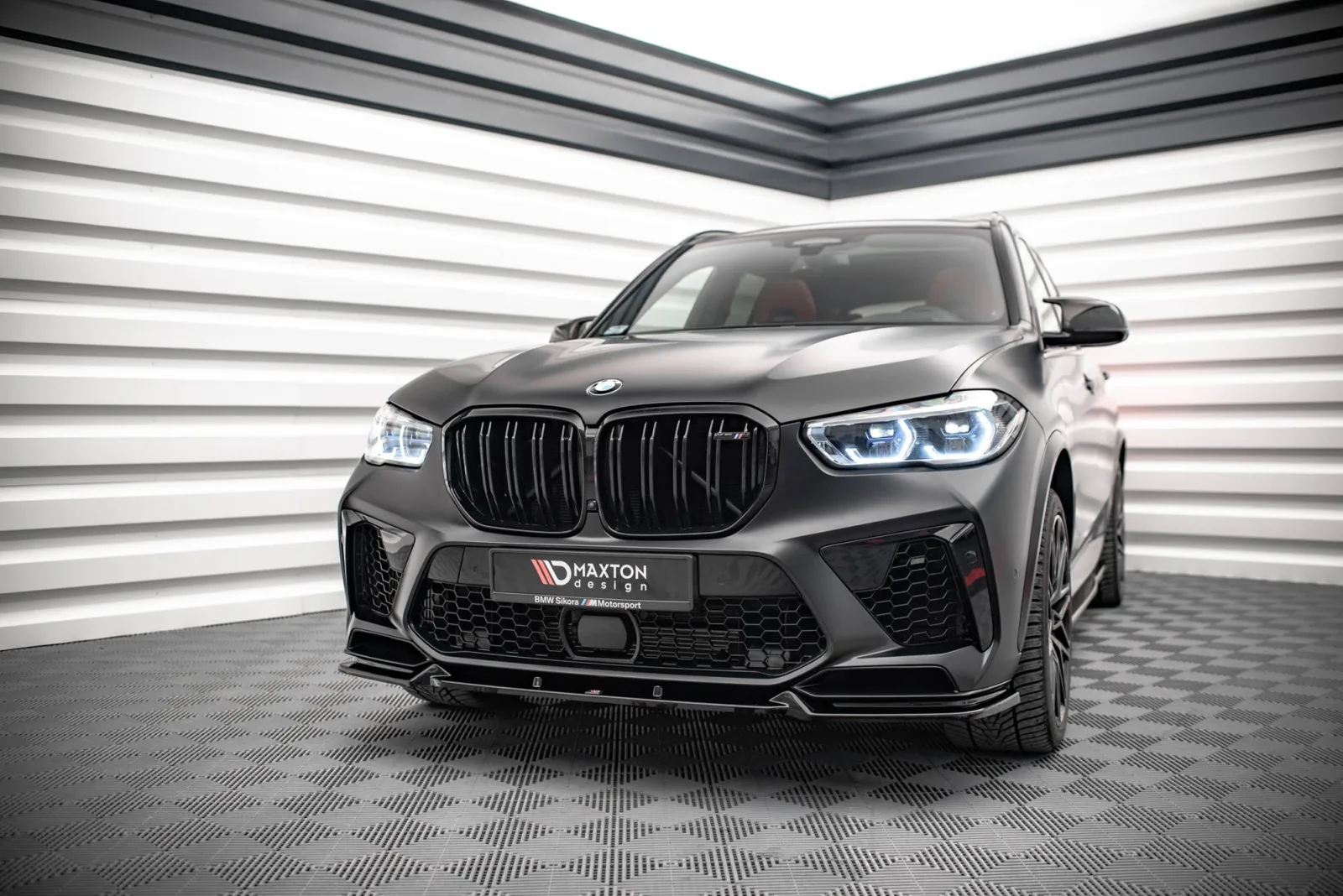 Front Splitter V.1 compatible with BMW X5M F95