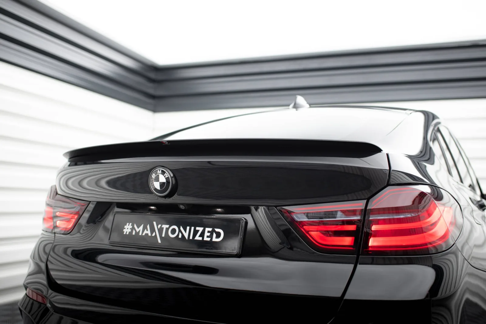 Spoiler Cap compatible with BMW X4 M-Pack