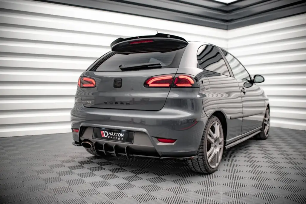 Rear Diffuser Street Pro compatible with Seat Ibiza Cupra Mk3