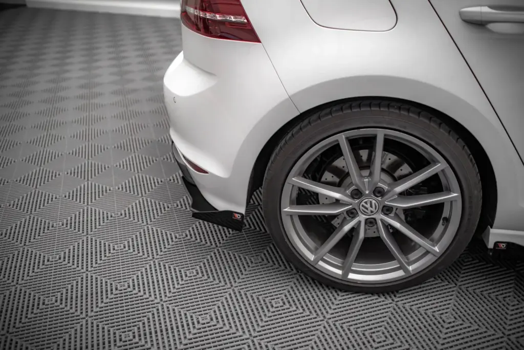 Rear Side Splitters Street Pro + Flaps compatible with Volkswagen Golf R Mk7