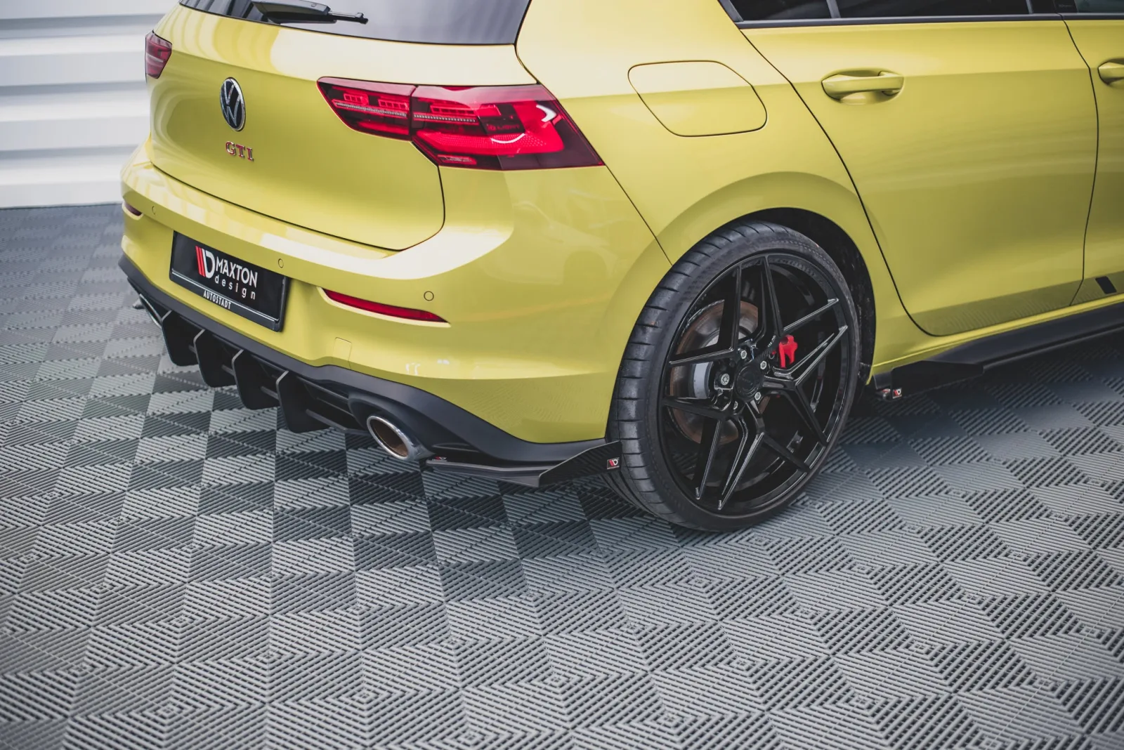 Rear Side Splitters Street Pro + Flaps compatible with Volkswagen Golf GTI Clubsport Mk8