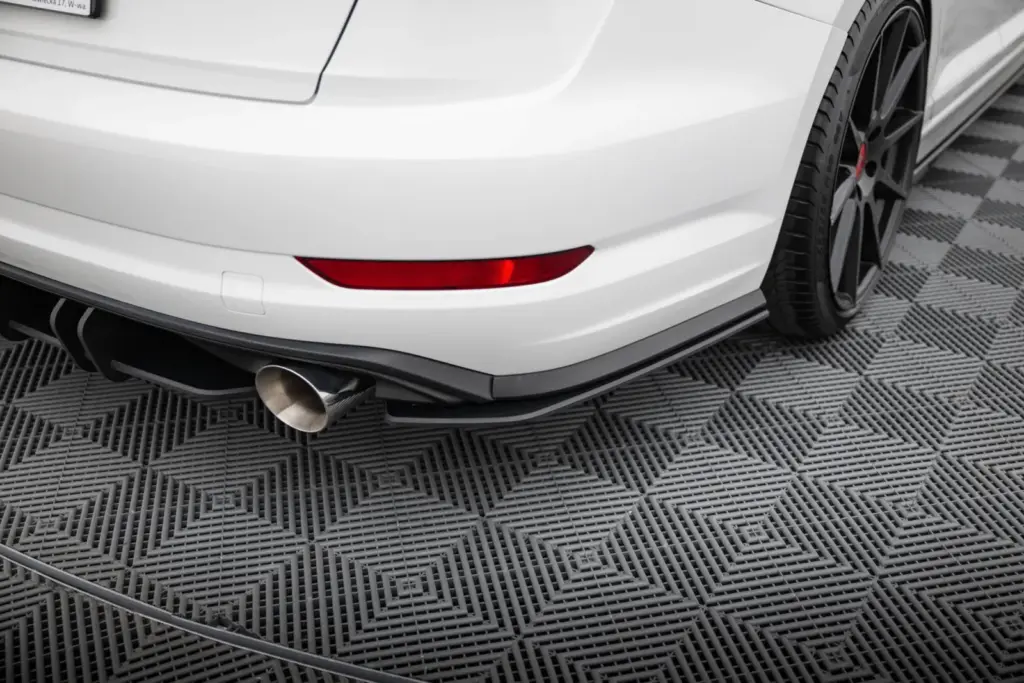 Rear Side Splitters Street Pro compatible with Volkswagen Jetta GLI Mk7