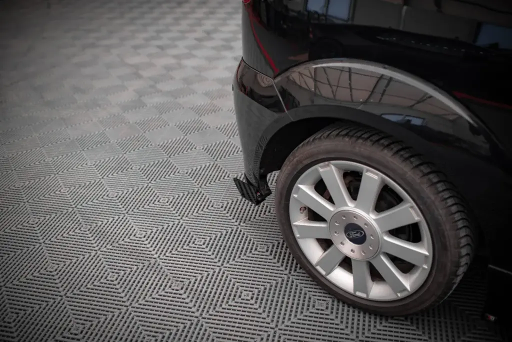 Rear Side Flaps compatible with Ford Fiesta ST Mk6