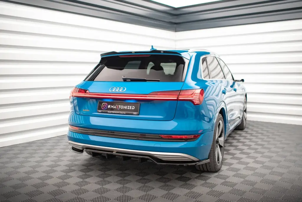 Upper Spoiler Cap compatible with Audi e-tron