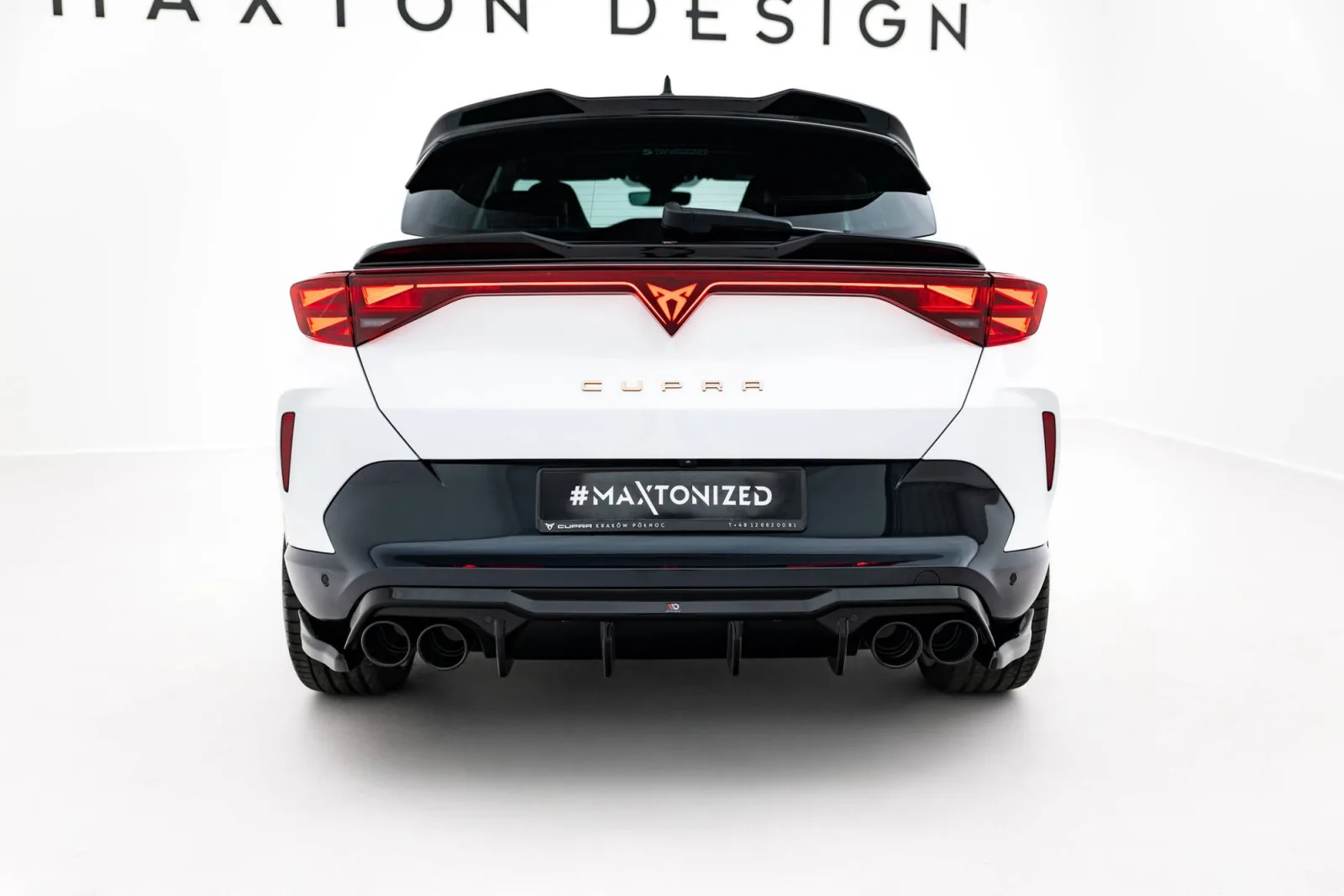 Rear Valance V.3 + Exhaust Tips Imitation compatible with Cupra Formentor Mk1