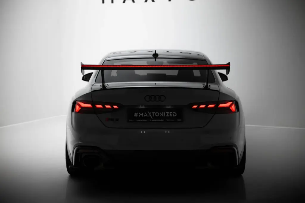Carbon Spoiler With External Brackets V.1+ LED compatible with Audi A5 / A5 S-Line / S5 / RS5 Coupe F5 / F5 Facelift