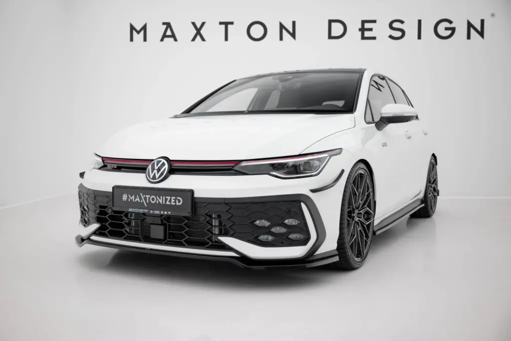 Front Splitter V.3 compatible with Volkswagen Golf GTI / GTE / R-Line Mk8 Facelift