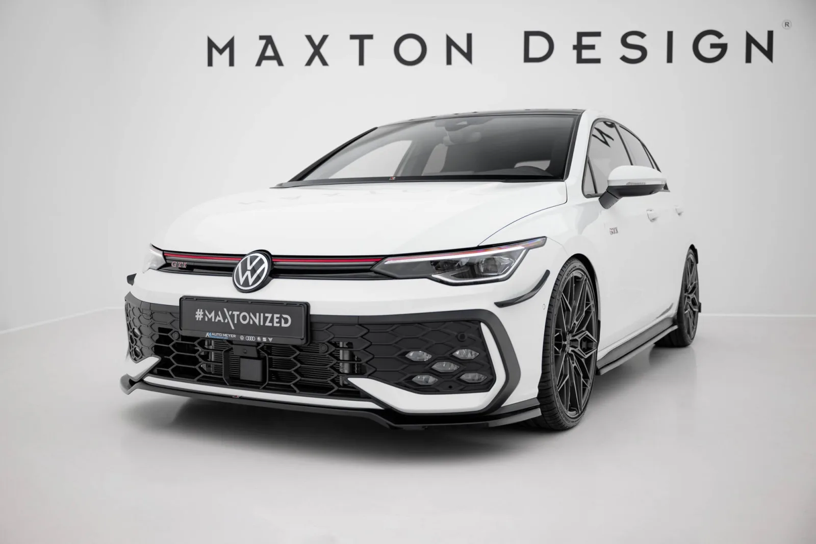 Front Splitter V.3 compatible with Volkswagen Golf GTI / GTE / R-Line Mk8 Facelift