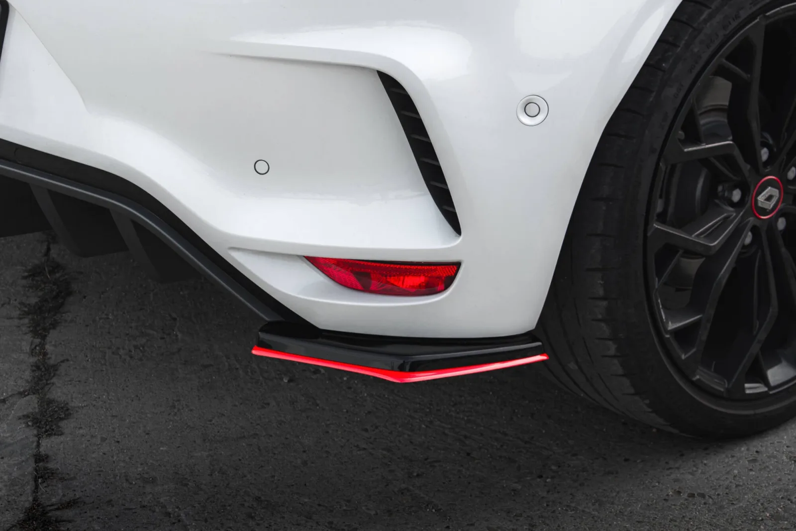 Rear Side Splitters V.2 compatible with Renault Megane RS Mk4