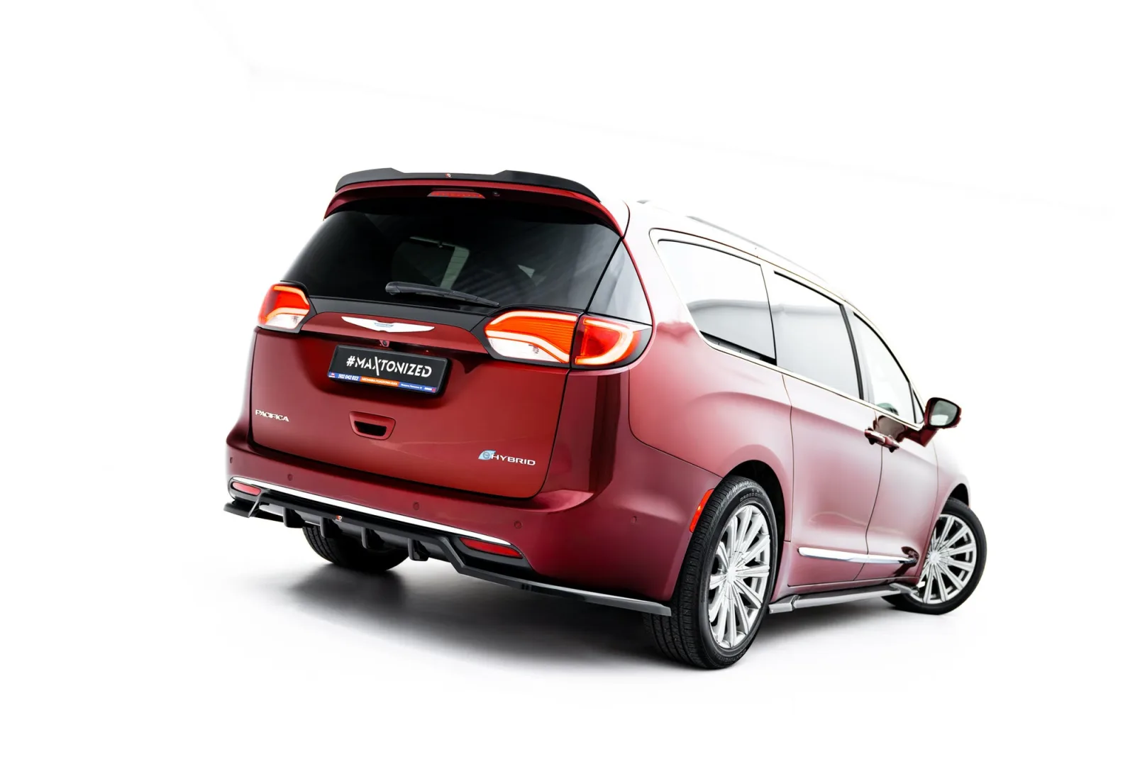 Rear Splitter (With Diffuser) compatible with Chrysler Pacifica Mk2