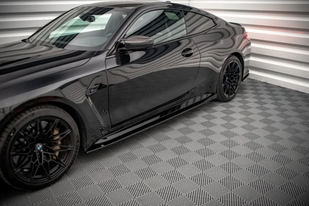 Side Skirts Diffusers V.1 compatible with BMW M4 G82 / G82 Facelift