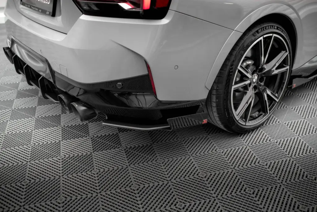 Rear Side Splitters Street Pro + Flaps compatible with BMW 2 Coupe M240i G42