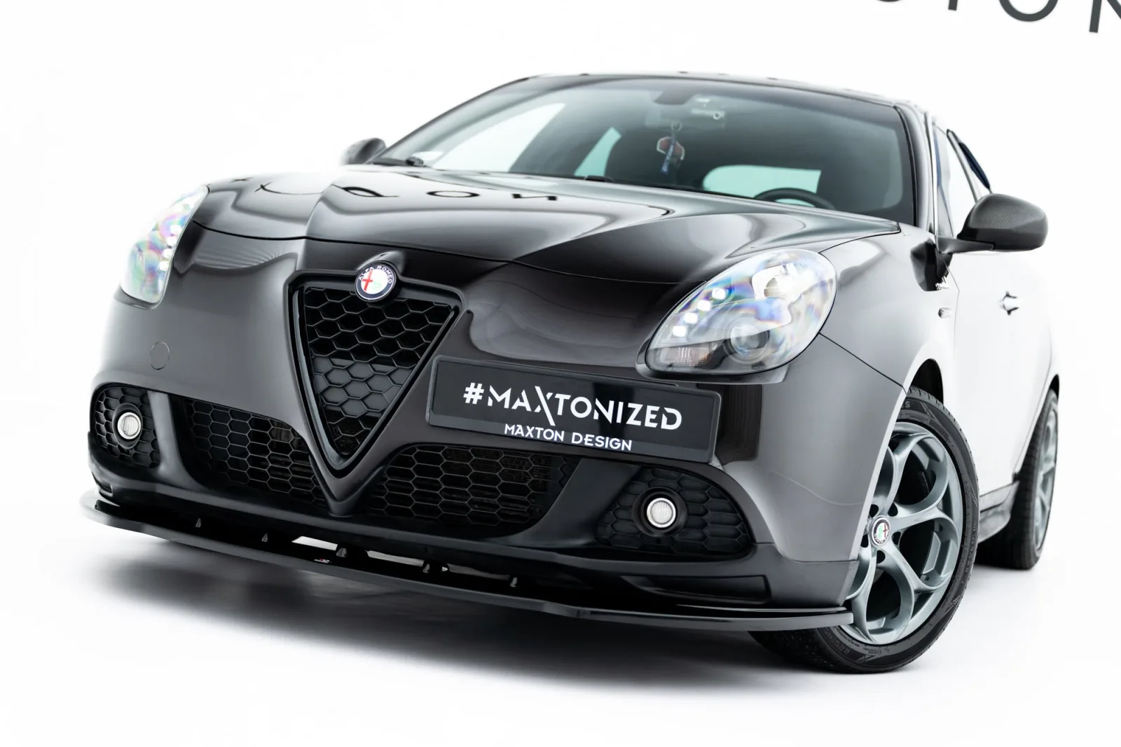 Front Splitter compatible with Alfa Romeo Giulietta Zender