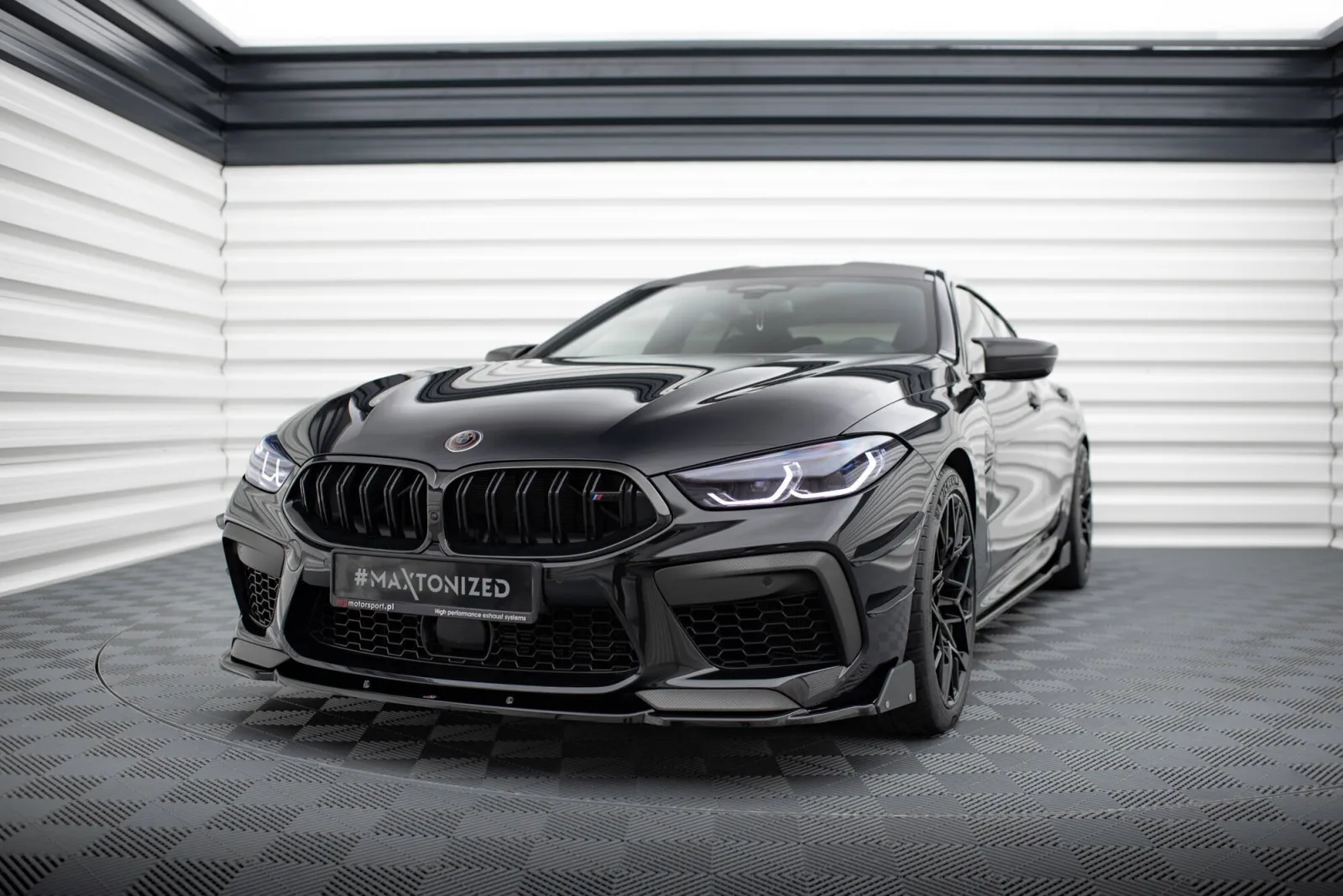 Front Splitter V.1 + Flaps compatible with BMW M8 Gran Coupe F93 / Coupe F92
