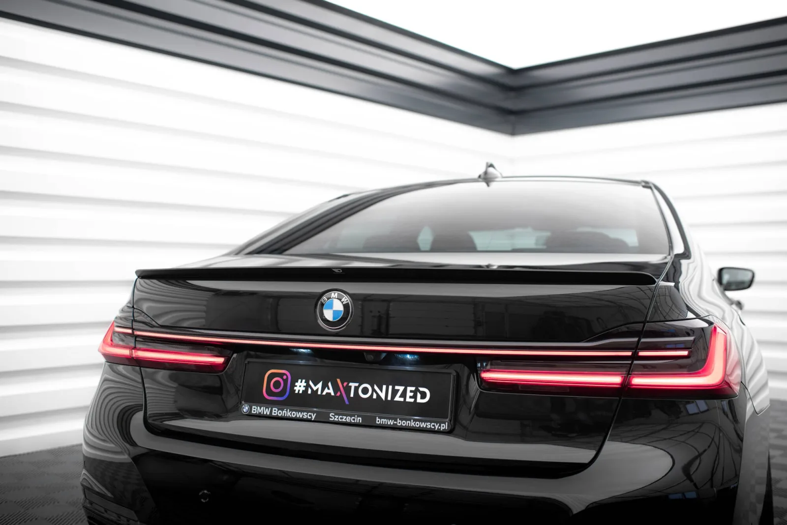 Spoiler Cap compatible with BMW 7 G11 / G12
