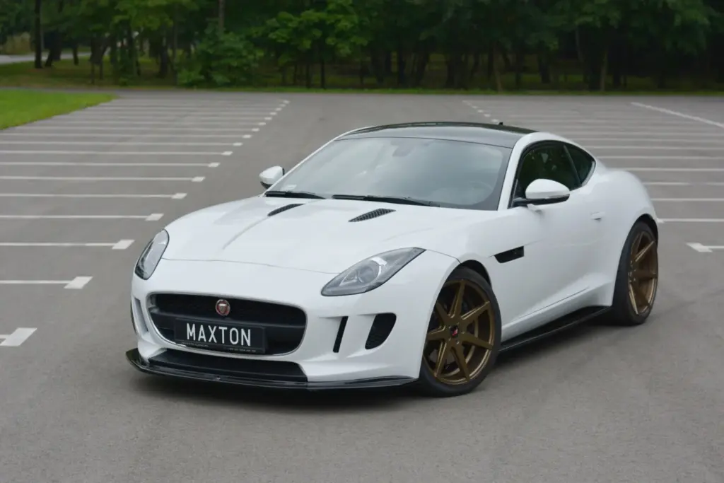 Front Splitter V.1 compatible with JAGUAR F-TYPE