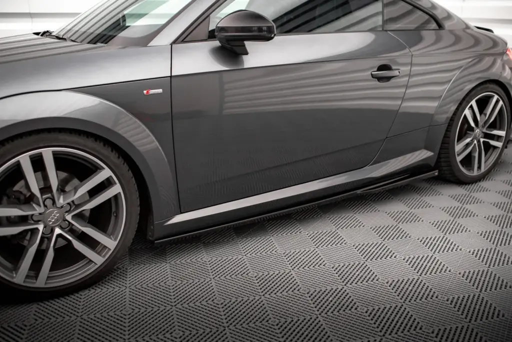 Side Skirts Diffusers compatible with Audi TT S-Line 8S