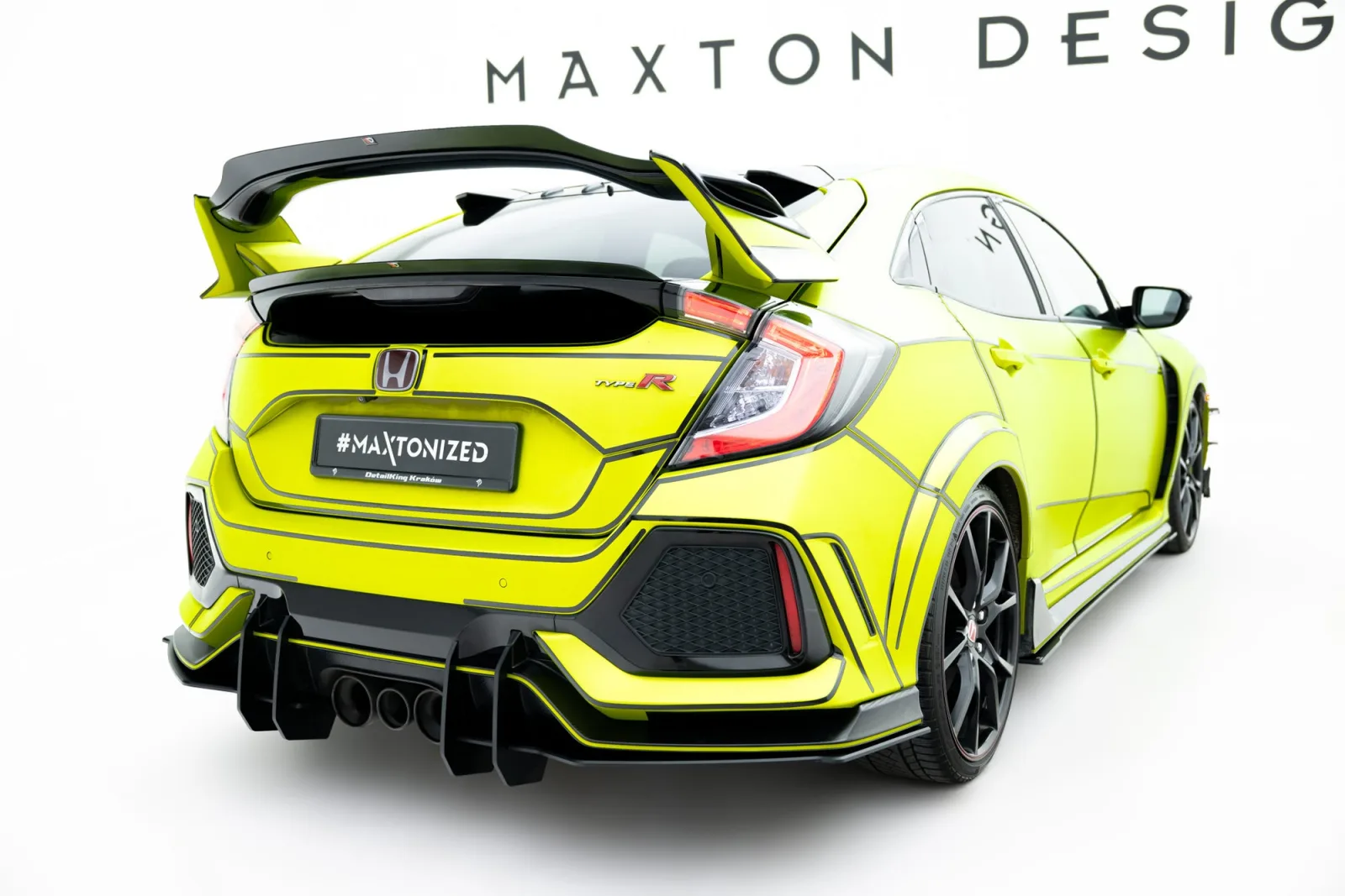 Rear Valance Street Pro V.2 compatible with Honda Civic Type-R Mk10 / Mk10 Facelift