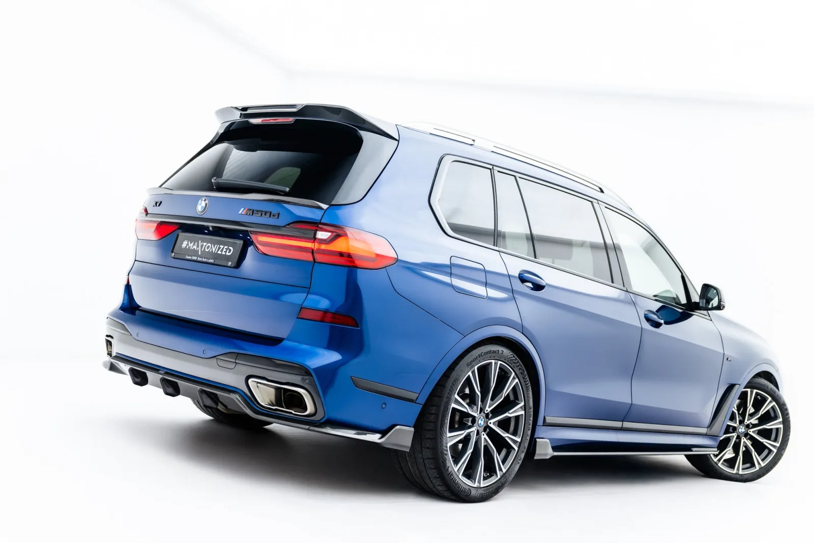 Prepreg Carbon Side Splitters compatible with BMW X7 M-Pack G07