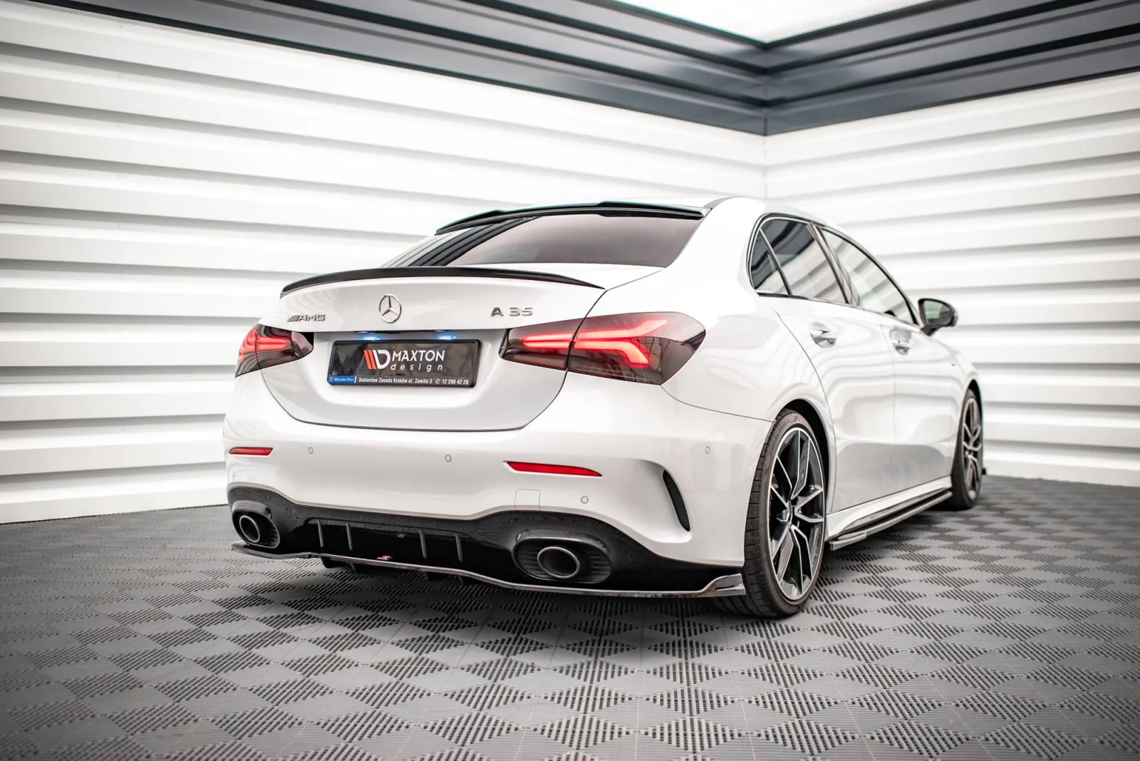 Rear Splitter (With Diffuser) V.2 compatible with Mercedes A 35 AMG Sedan V177