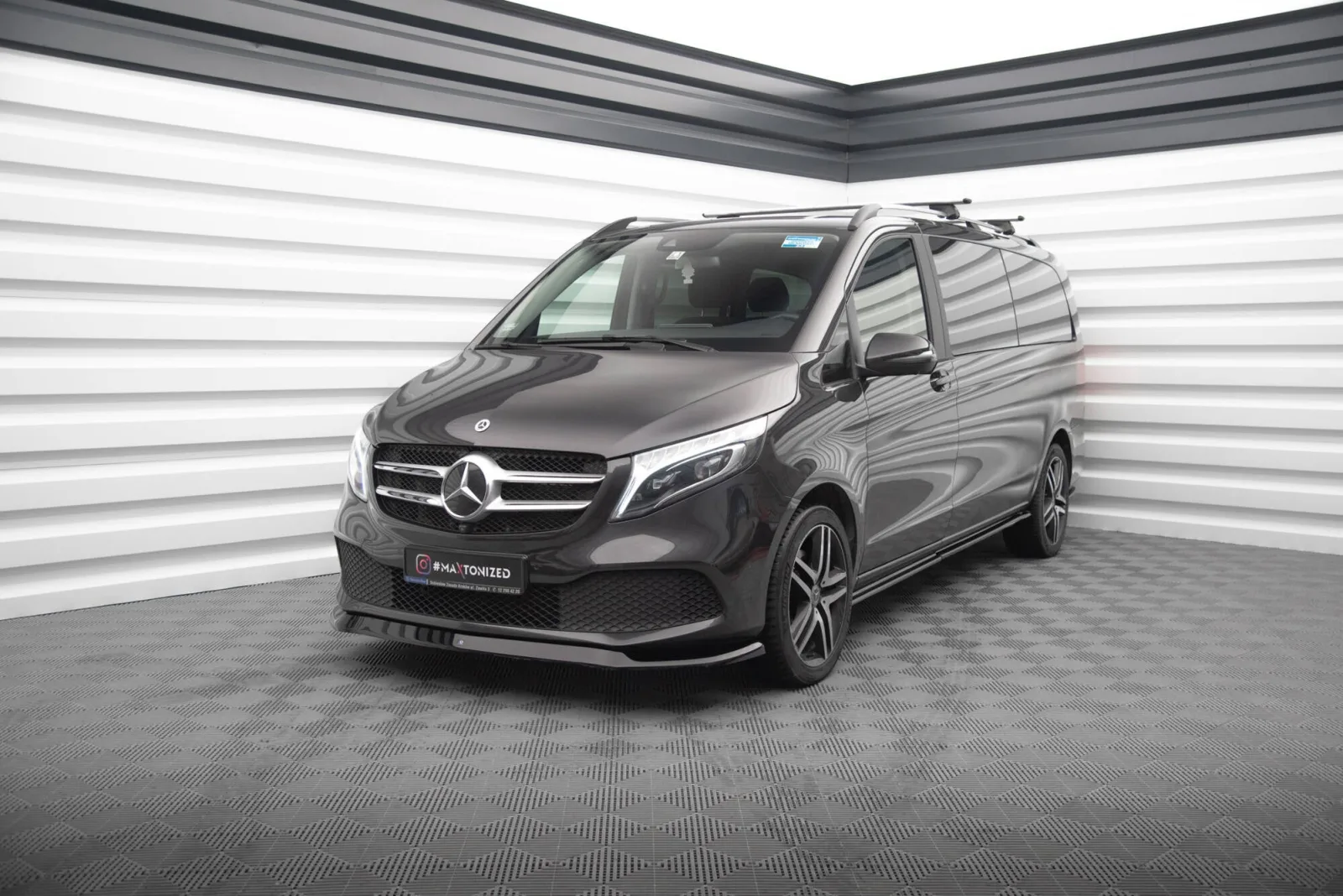 Front Splitter V.1 compatible with Mercedes-Benz V-Class W447 Facelift
