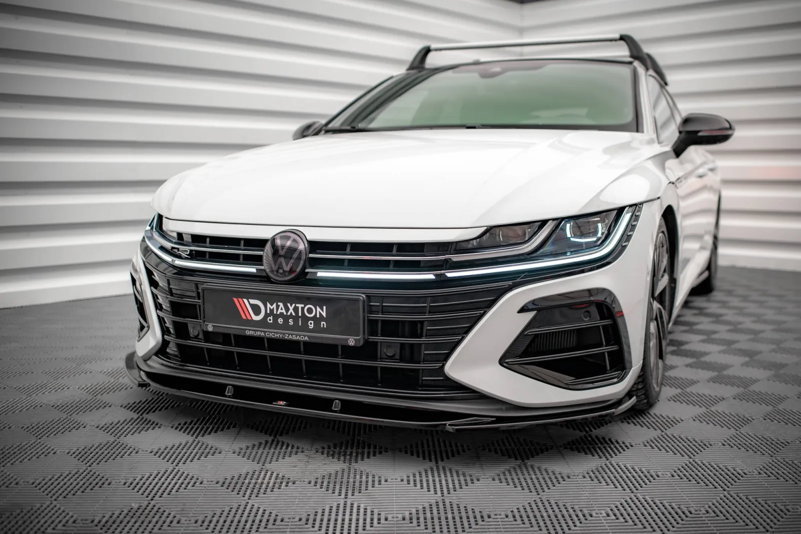 Front Splitter V.1 compatible with Volkswagen Arteon R Sedan / Shooting Brake Mk1 Facelift