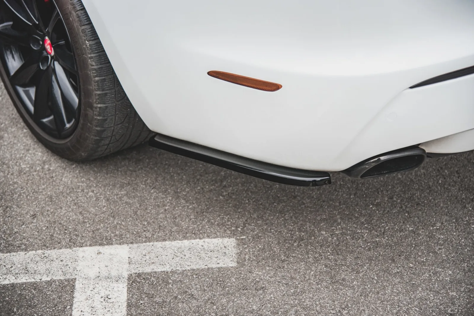 Rear Side Splitters compatible with Jaguar XJ R-Sport X351 Facelift