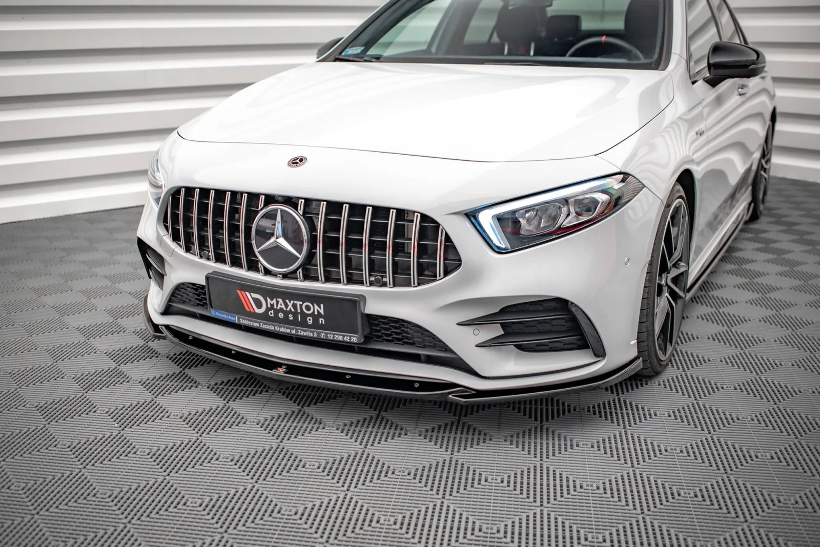 Front Splitter V.5 compatible with Mercedes A35 AMG / AMG-Line W177