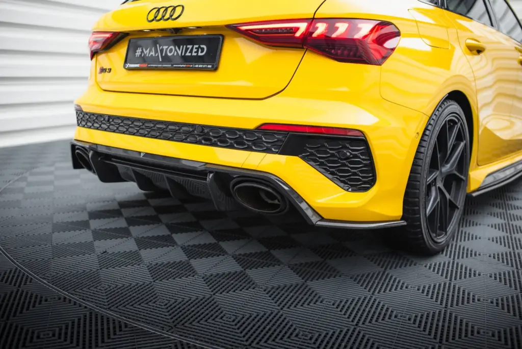 Carbon Rear Side Splitters Prepreg compatible with Audi RS3 Sportback 8Y