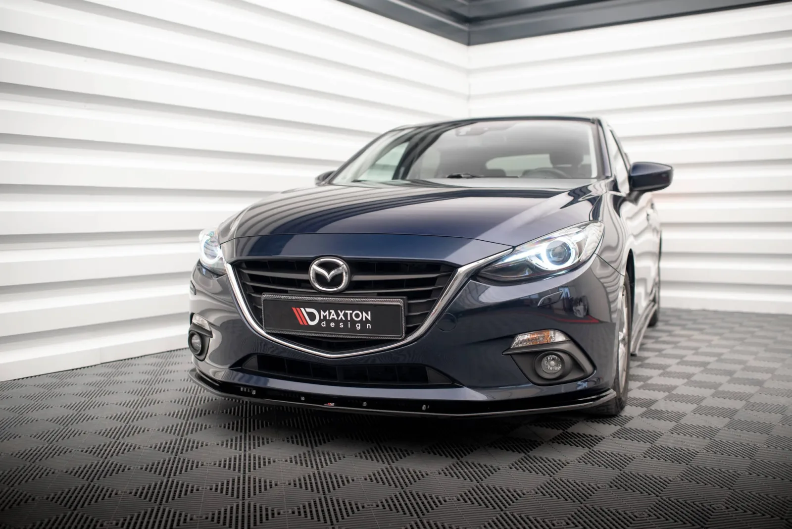Front Splitter compatible with Mazda 3 Mk3