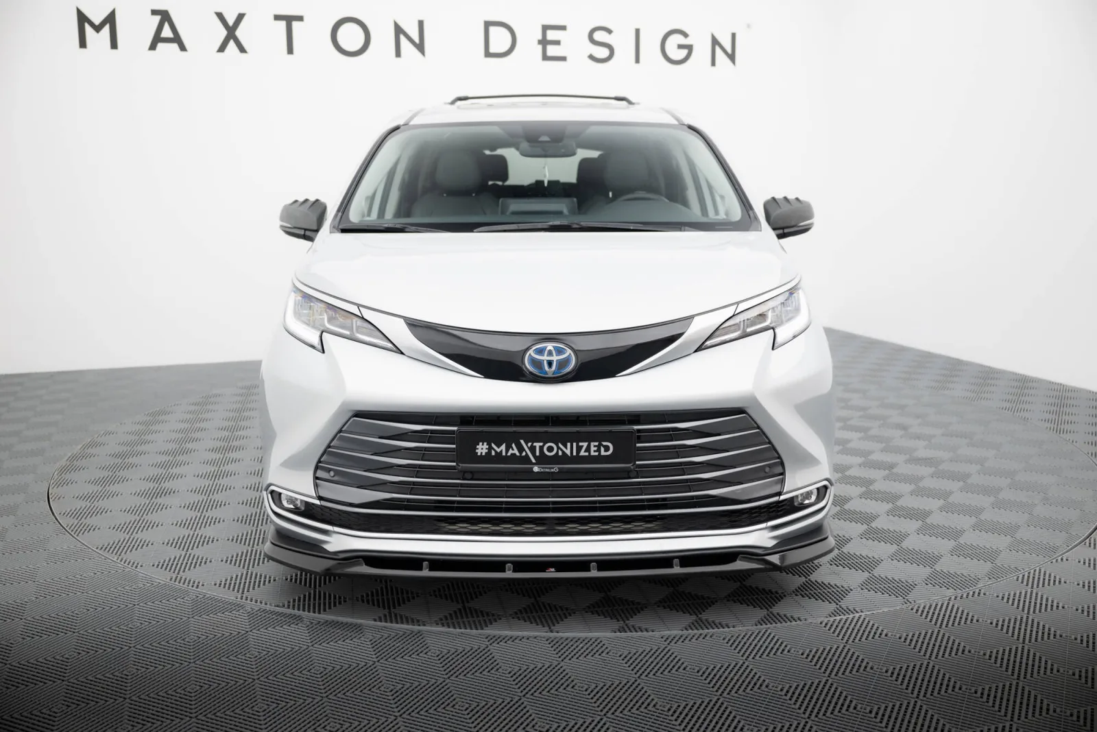 Front Splitter compatible with Toyota Sienna Mk4